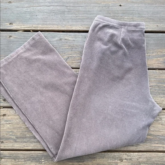 LL Bean Ribbed Corduroy Pull-On Pants - Picture 8 of 11